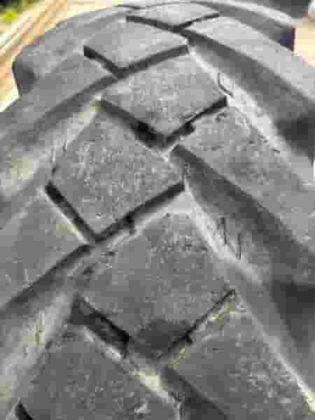 Opona MITAS 12.5-20  MPT-03 - - Photo 4