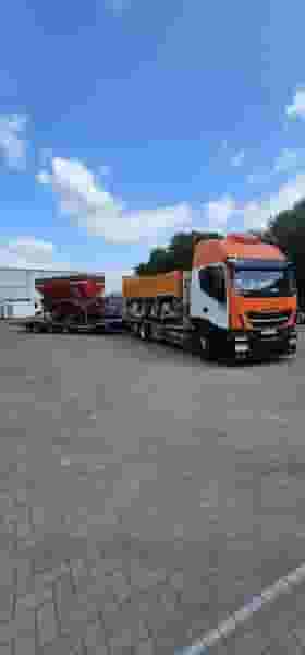 Usługi transportowe niskopodwozie-transport maszyn budowlanych,ciągnik - Photo 1