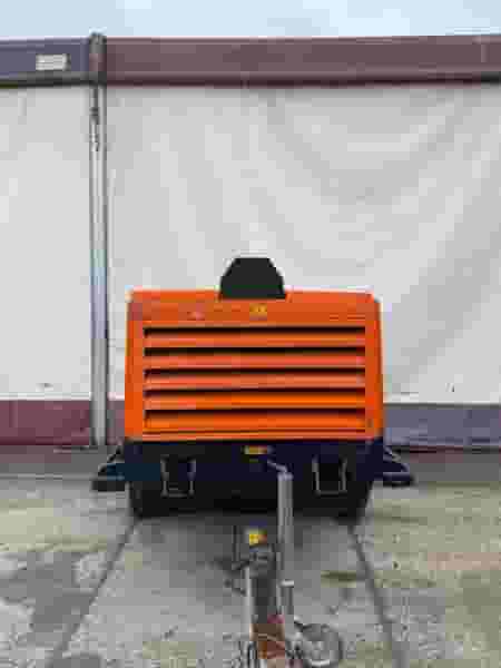 Sprężarka / kompresor ATLAS COPCO XAHS 186, 12 bar - Photo 5