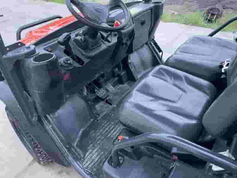 Kubota RTV X900EU samochód terenowy 4x4 - Photo 4