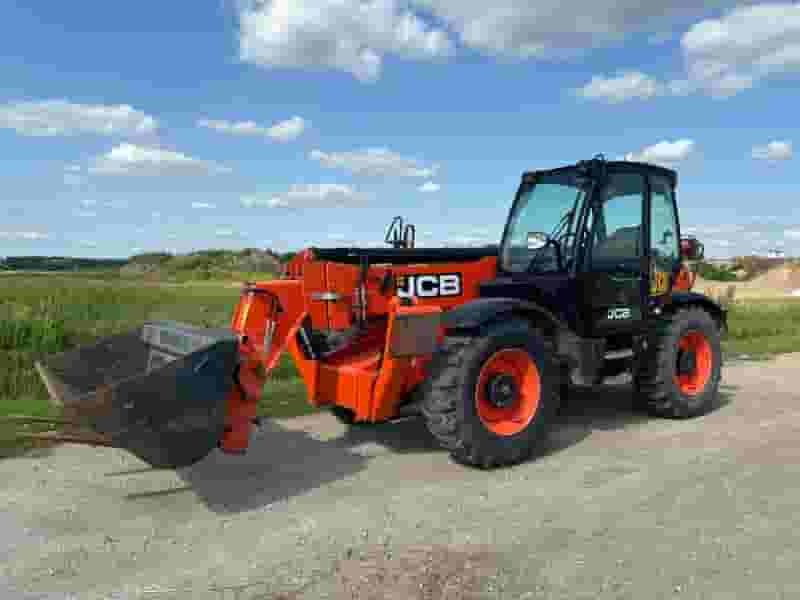 Ładowarka teleskopowa JCB 540-140 rok prod 2019 - Photo 1