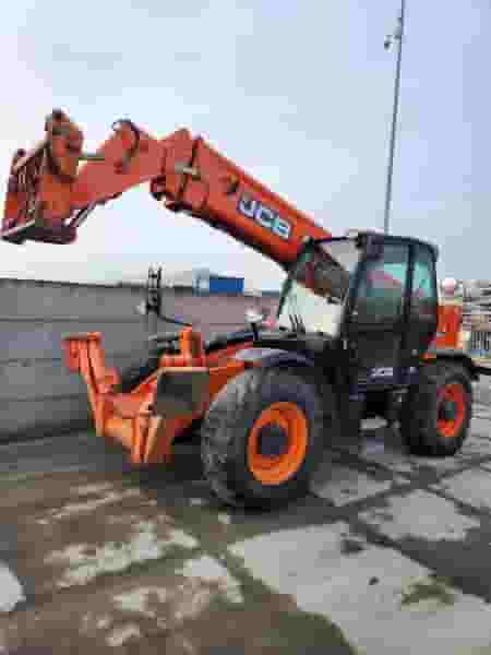 Ładowarka teleskopowa JCB 540-140 rok 2015 - 4340 mth - Photo 5