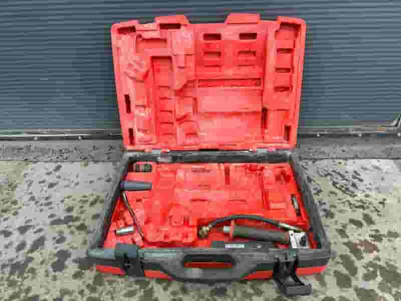 Wiertnica do betonu Husqvarna DM220 ze statywem DS150 - Photo 2