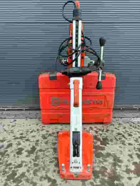 Wiertnica do betonu Husqvarna DM220 ze statywem DS150 - Photo 4