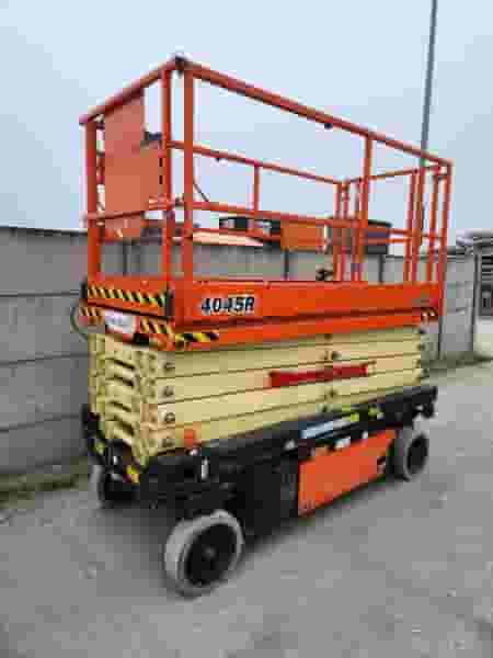 Podnośnik koszowy samojezdny nożycowy JLG 4045R -2018 r - 342 mth - Photo 1