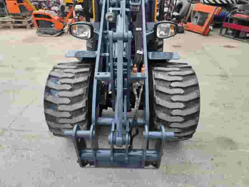 Ładowarka Giant V452 xtra HD - 2019 r - 628 mth - Photo 5