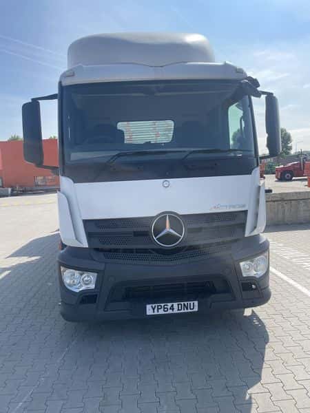 Samochód ciężarowy ciągnik siodłowy  Mercedes Actros Anglik - Thumbnail 2