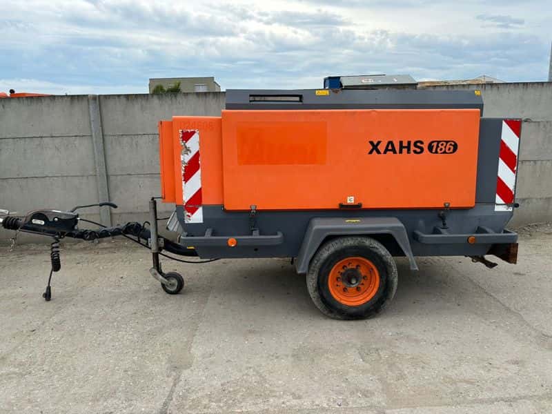 Kompresor Atlas Copco XAHS 186 - Thumbnail 1