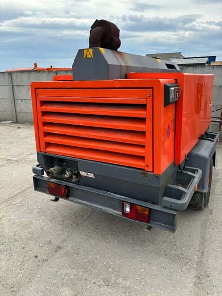 Kompresor Atlas Copco XAHS 186 - Thumbnail 3
