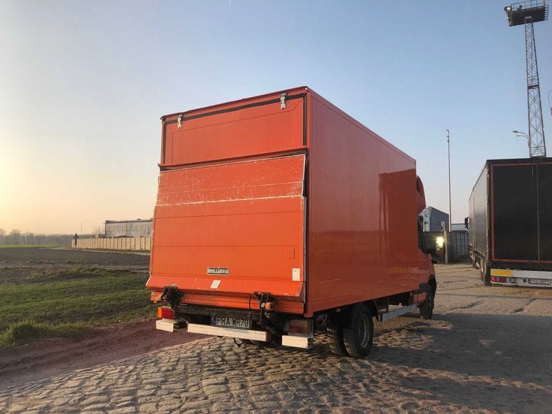Samochód Iveco Daily 40C12, hydro klapa, winda. kurnik - Photo 4