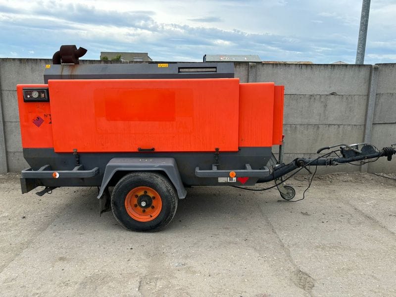 Kompresor Atlas Copco XAHS 186 - Photo 2