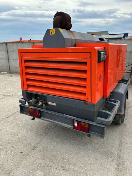 Kompresor Atlas Copco XAHS 186 - Photo 3