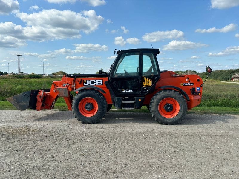 Ładowarka teleskopowa JCB 540-140 rok prod 2019 - Photo 2