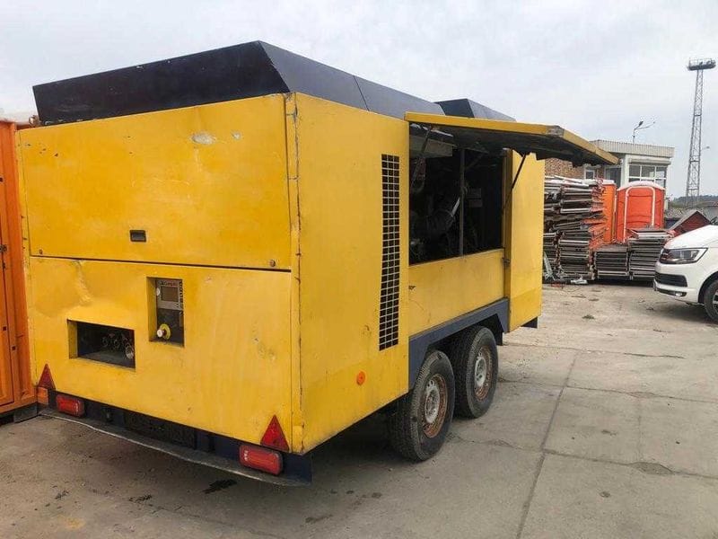 Kompresor mobilny CompAir C 200 TS-14, 14 BAR - 20m3, 2012r - Photo 1