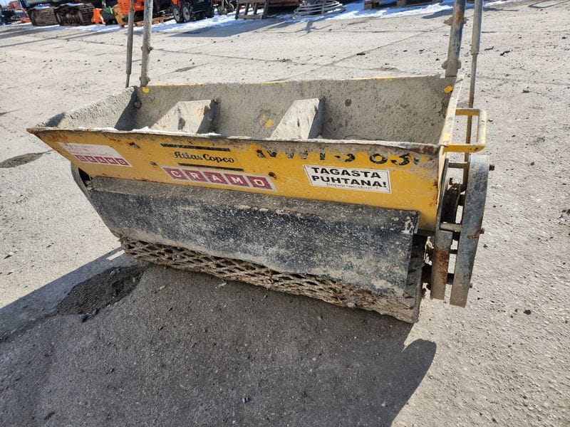 Wózek do posypywania betonu Atlas Copco WTS 830 - Photo 1