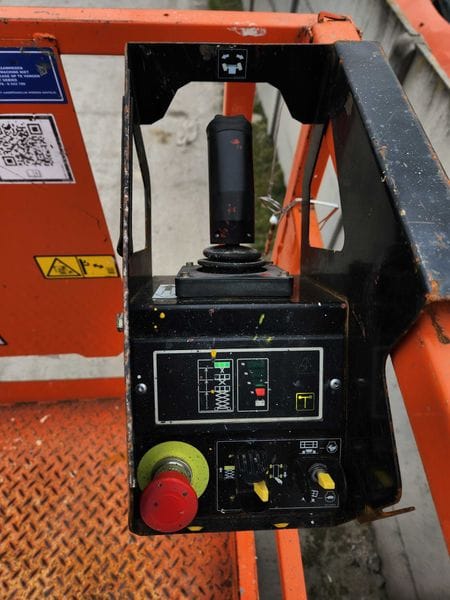 Podnośnik koszowy samojezdny nożycowy JLG 4045R -2018 r - 342 mth - Photo 5