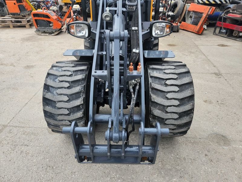 Ładowarka Giant V452 xtra HD - 2019 r - 628 mth - Photo 5