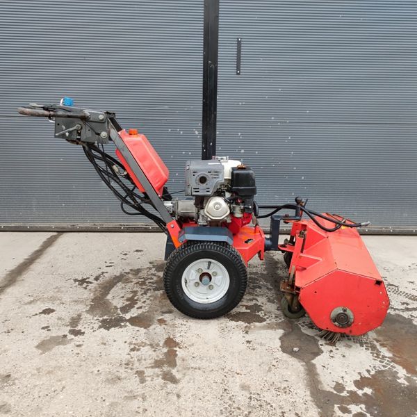 Zamiatarka hydrauliczna spalinowa Kersten K 2000 Honda - Thumbnail 1