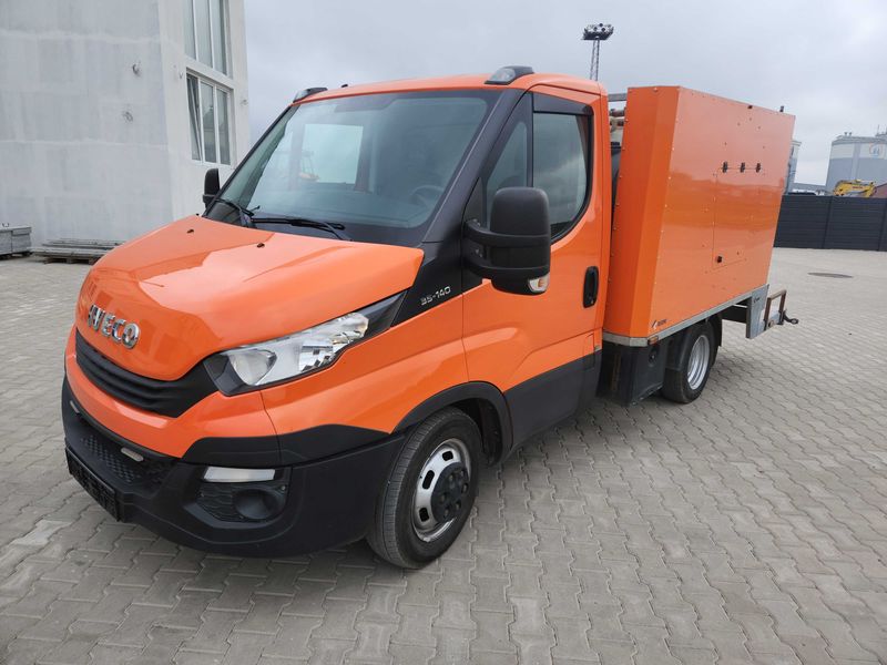 Samochód asenizacyjny Iveco